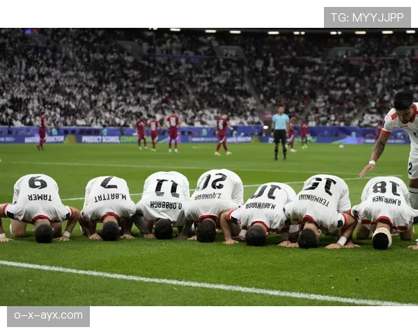 贝林厄姆重返欧洲赛场表现抢眼，助球队强势冲击冠军荣耀