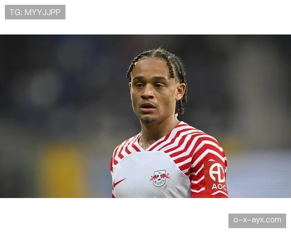 哈维·西蒙斯身价飙升，未来之星引发足坛广泛关注