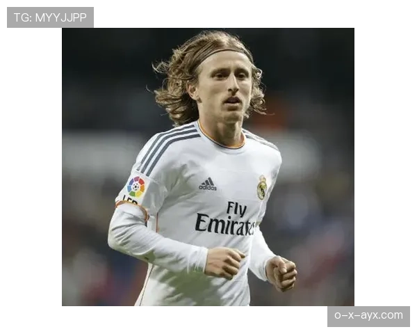 莫德里奇重塑中场艺术：传奇表现如何改写现代足球格局