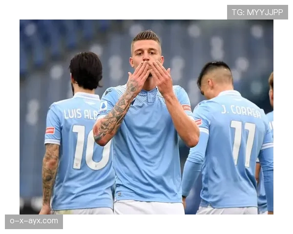 西甲新赛季球队重组成效显著，新星崛起表现稳健引关注