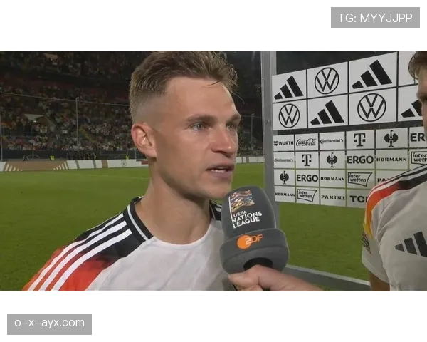 穆西亚拉与基米希默契配合，稳健表现助球队延续连胜势头